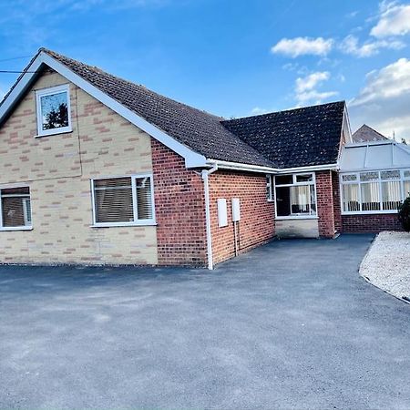 5-Bedroom Cottage In Healing, Grimsby Dış mekan fotoğraf