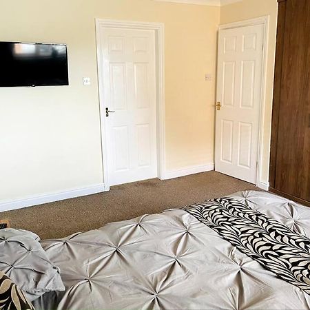 5-Bedroom Cottage In Healing, Grimsby Dış mekan fotoğraf