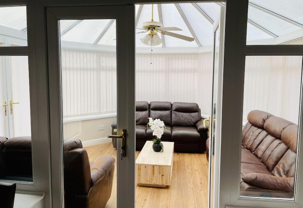 5-Bedroom Cottage In Healing, Grimsby Dış mekan fotoğraf