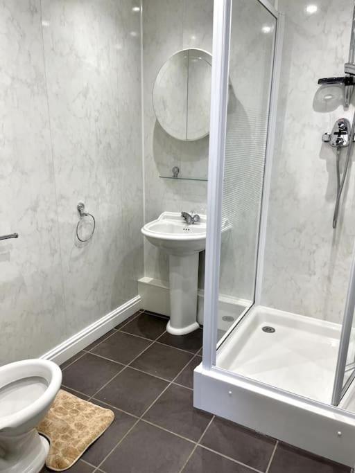 5-Bedroom Cottage In Healing, Grimsby Dış mekan fotoğraf