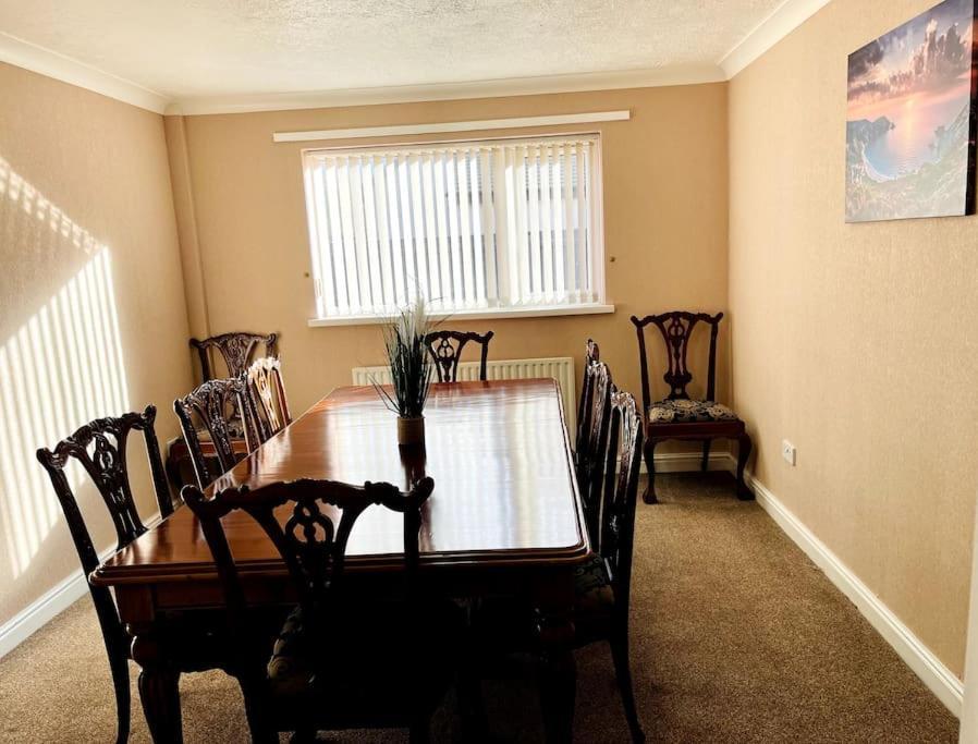 5-Bedroom Cottage In Healing, Grimsby Dış mekan fotoğraf